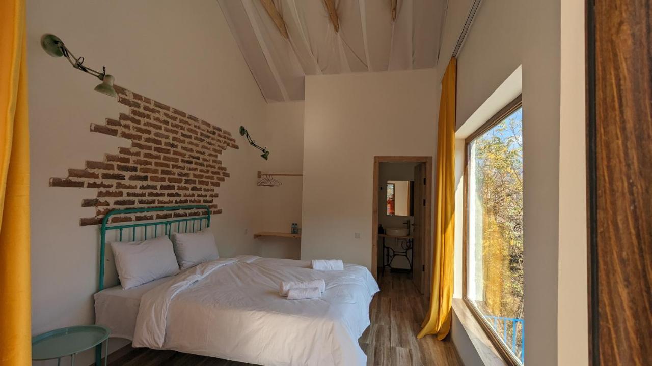 Hotel Arevi Gosh Esterno foto